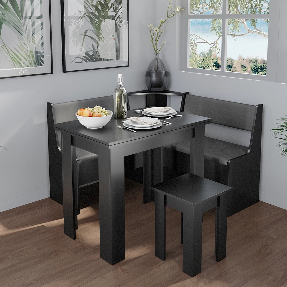 Nahaufnahme von Esszimmer-Bank in Schwarz, zeigt Textur/Details