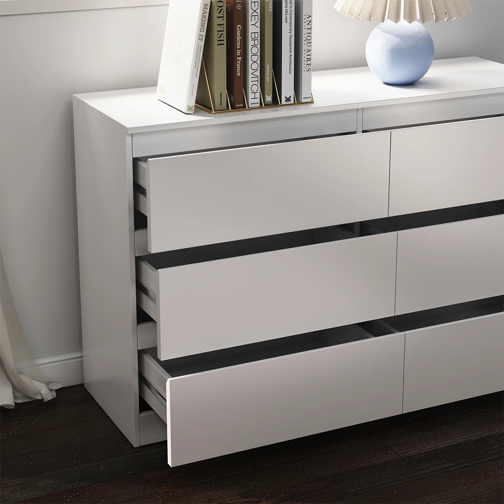 Nærbillede af Kommode i farven Hvid, der viser struktur/detaljer