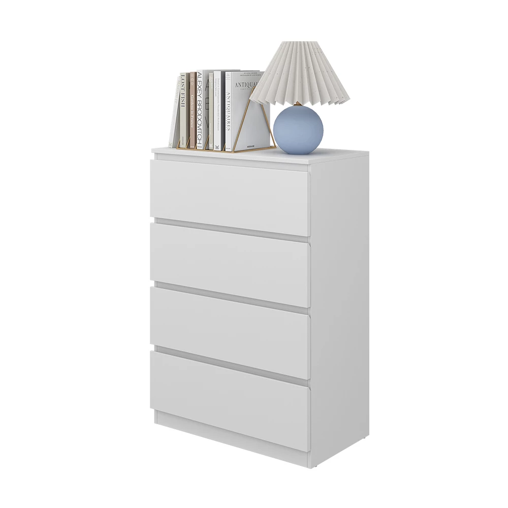 Kommode in Weiß auf weißem Hintergrund mit dekorativen Elementen