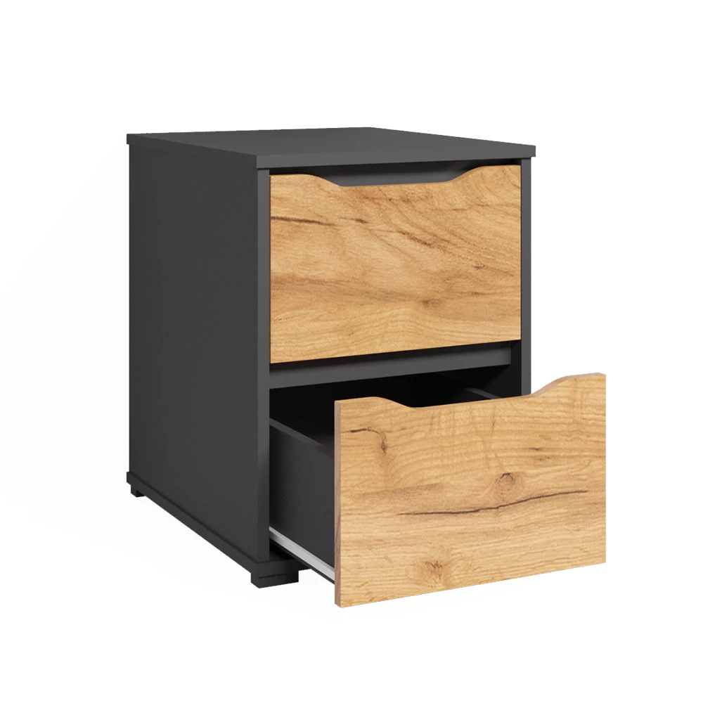 Nahaufnahme von Kommode in Goldkraft Eiche, zeigt Design- und Oberflächendetails