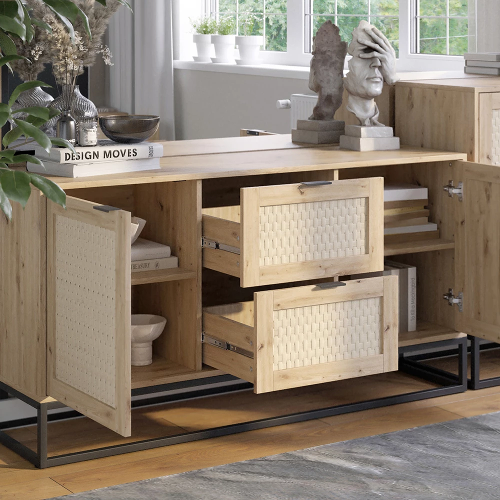 Nahaufnahme von Kommode in Braun, zeigt Textur/Details