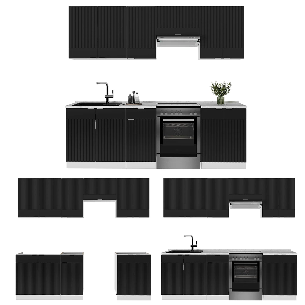 Cuisine en Noir rayé/blanc sur fond blanc avec des éléments décoratifs