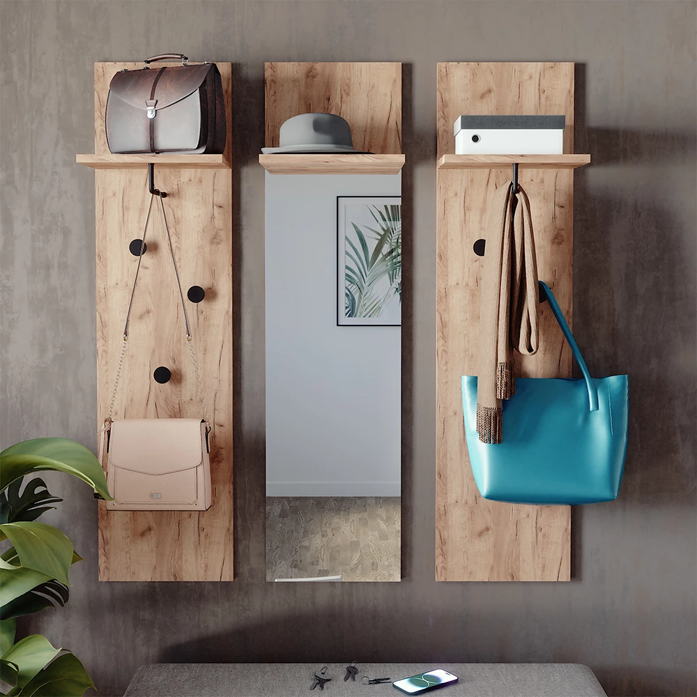 Wandgarderobe in Goldkraft Eiche, dargestellt im Ambiente mit Dekoration