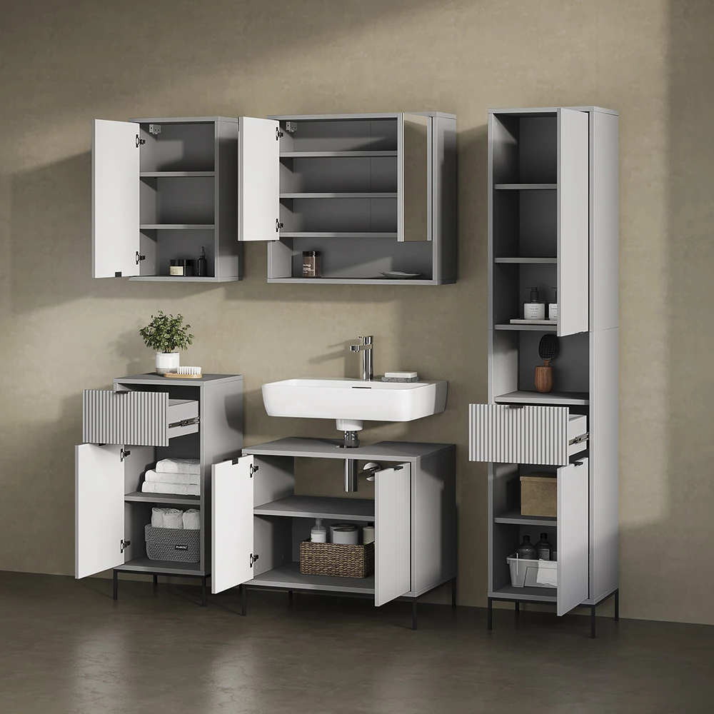 Nahaufnahme von Badmöbel-Set in Grau, zeigt Textur/Details