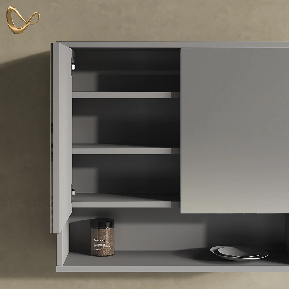 Nahaufnahme von Badspiegelschrank in Grau, zeigt Design- und Oberflächendetails