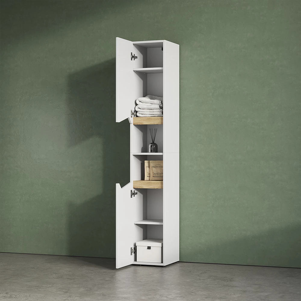 Badschrank in Weiß auf weißem Hintergrund mit dekorativen Elementen