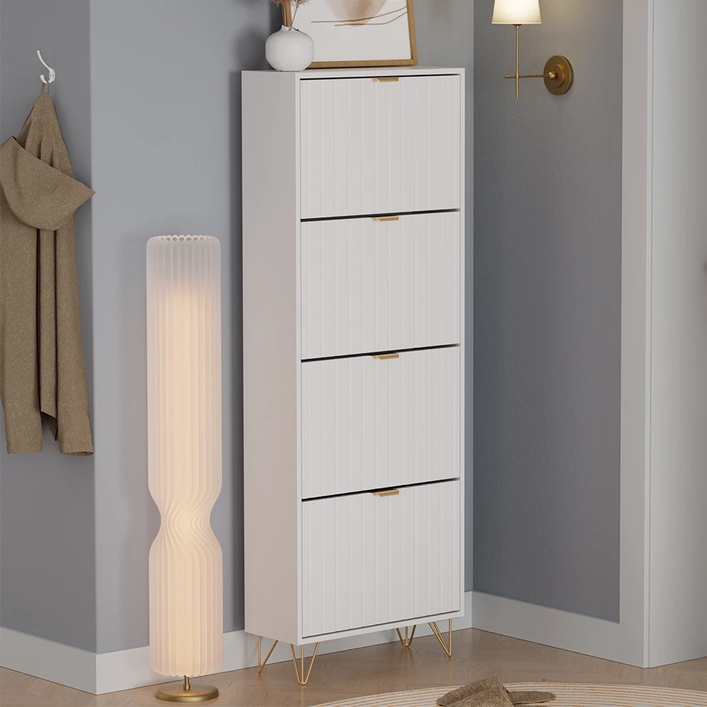 Schuhschrank in Weiß auf weißem Hintergrund