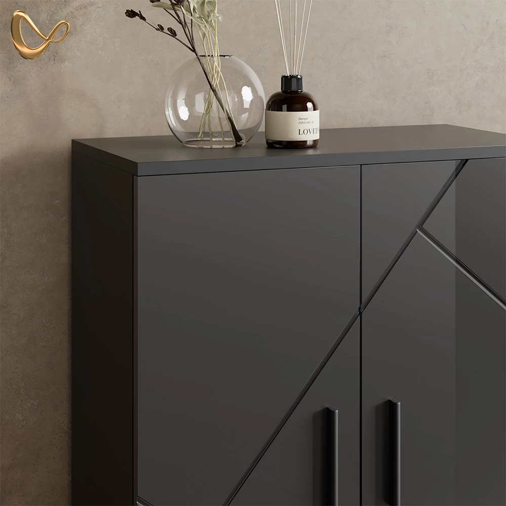 Nahaufnahme von Badmöbel-Set in Anthrazit Hochglanz, zeigt Design- und Oberflächendetails