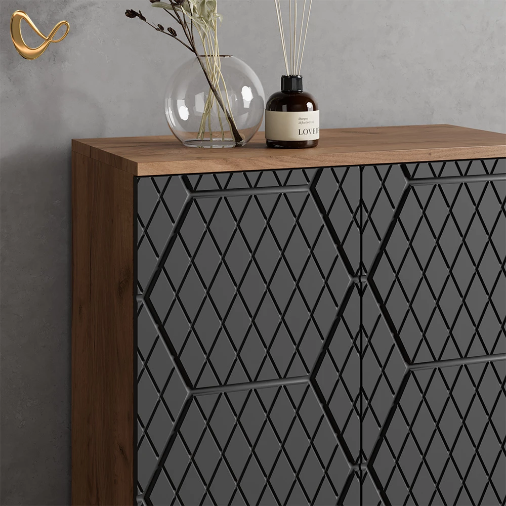 Nahaufnahme von Badmöbel-Set in Anthrazit gestreift, zeigt Design- und Oberflächendetails