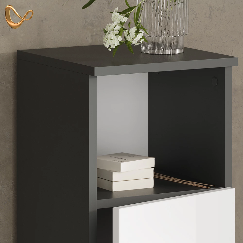 Nahaufnahme von Badmöbel-Set in Anthrazit, zeigt Design- und Oberflächendetails