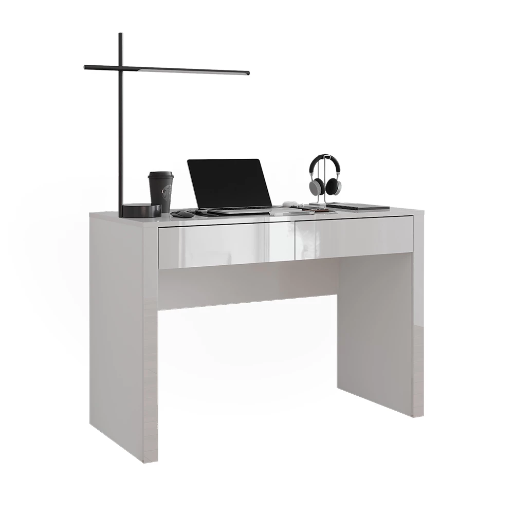 Schreibtisch in Weiß Hochglanz/Weiß auf weißem Hintergrund mit dekorativen Elementen