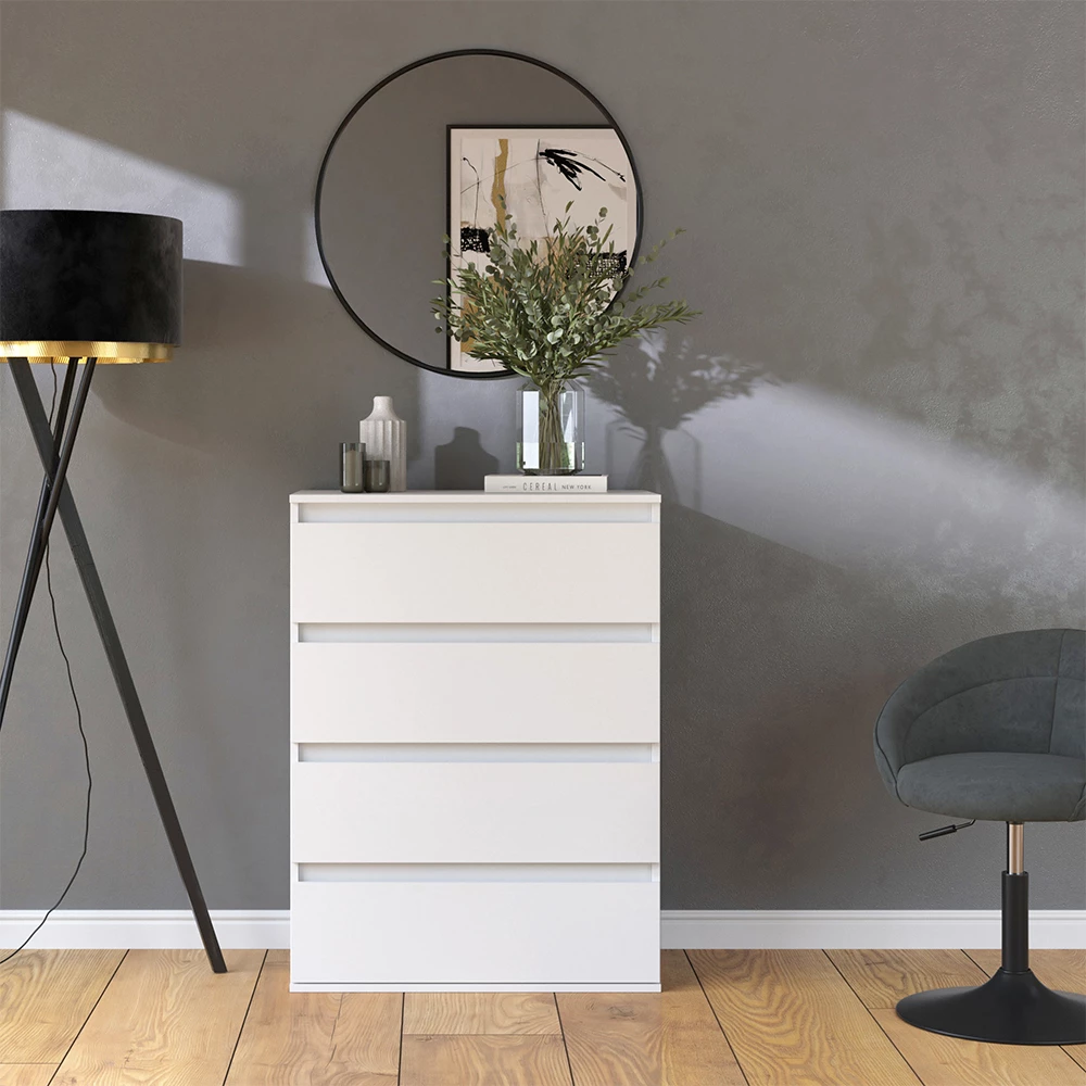 Kommode in Weiß auf weißem Hintergrund