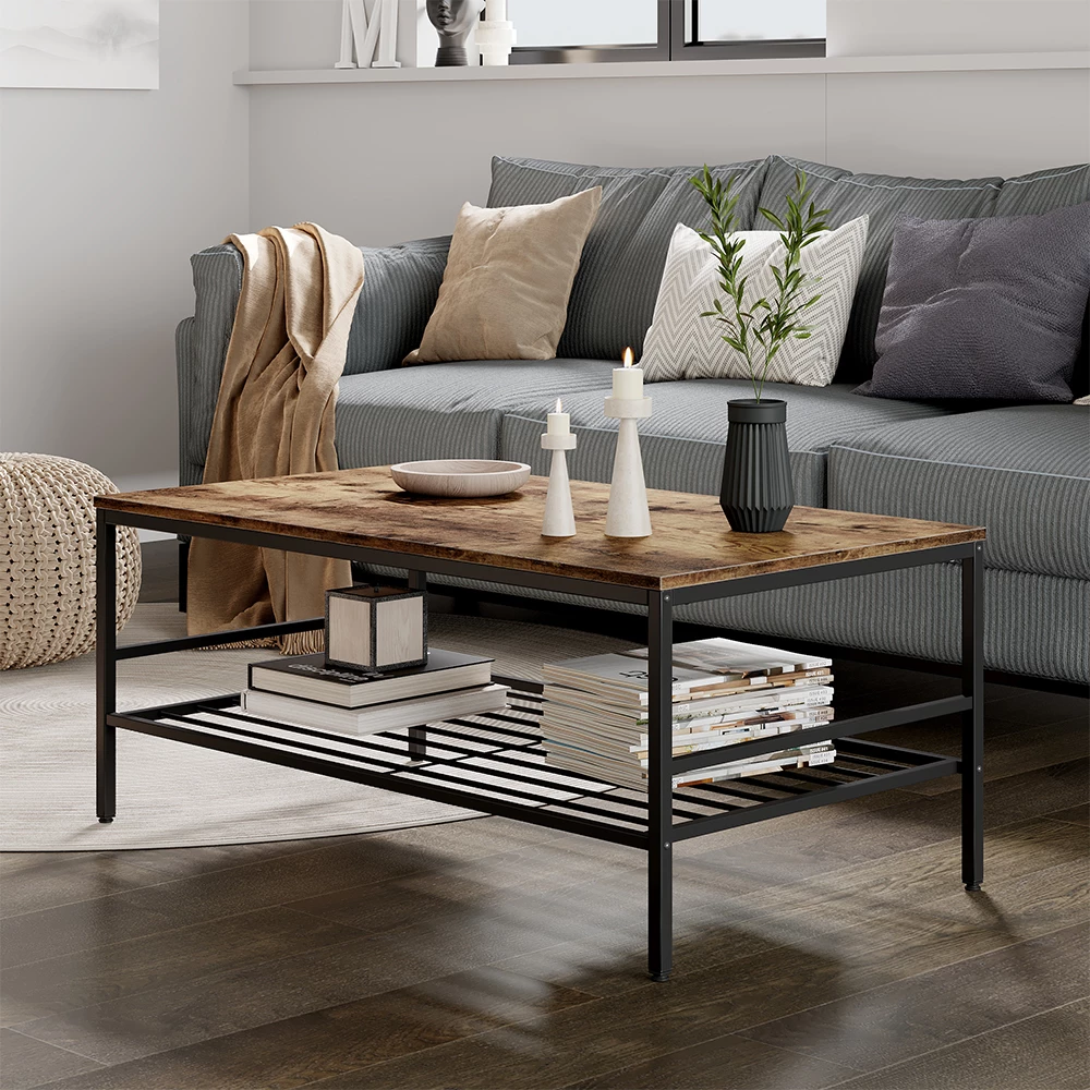 Sofabord i farven Goldkraft eg/sort på hvid baggrund med dekorative elementer