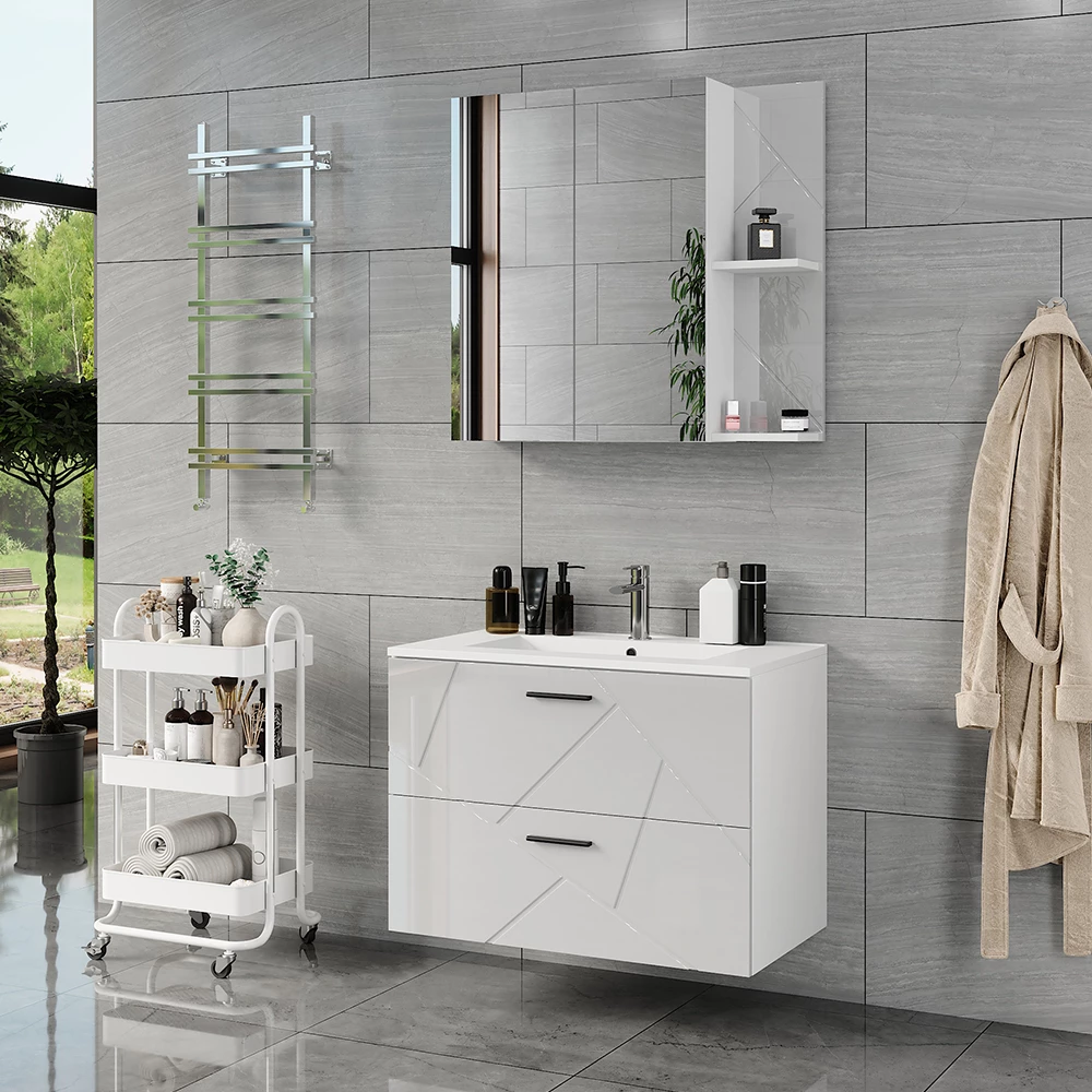 Badkamermeubelset in Wit/wit hoogglans, getoond in een sfeervolle omgeving met decoratie