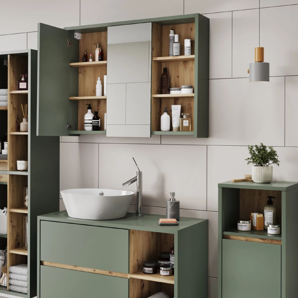 Nahaufnahme von Badspiegelschrank in Grün/Artisan, zeigt Design- und Oberflächendetails