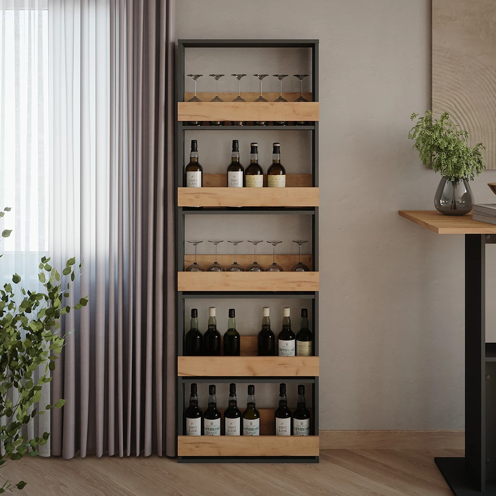 Wijnglasrek in Eik goud/antraciet shown in ambient setting with decoration
