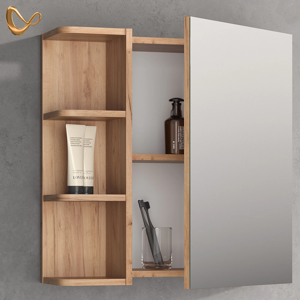 Nahaufnahme von Spiegelschrank in Goldkraft Eiche, zeigt Design- und Oberflächendetails
