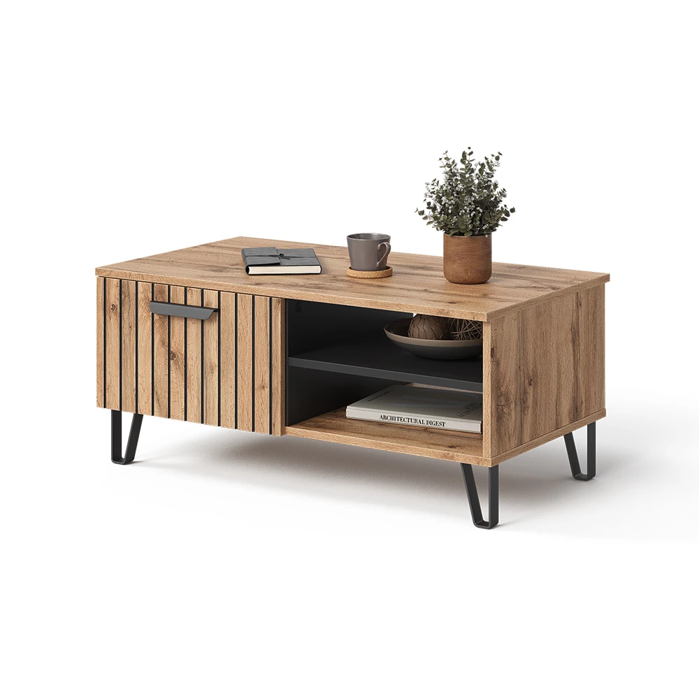 Salontafel in Eiken Wotan op een witte achtergrond met decoratieve elementen