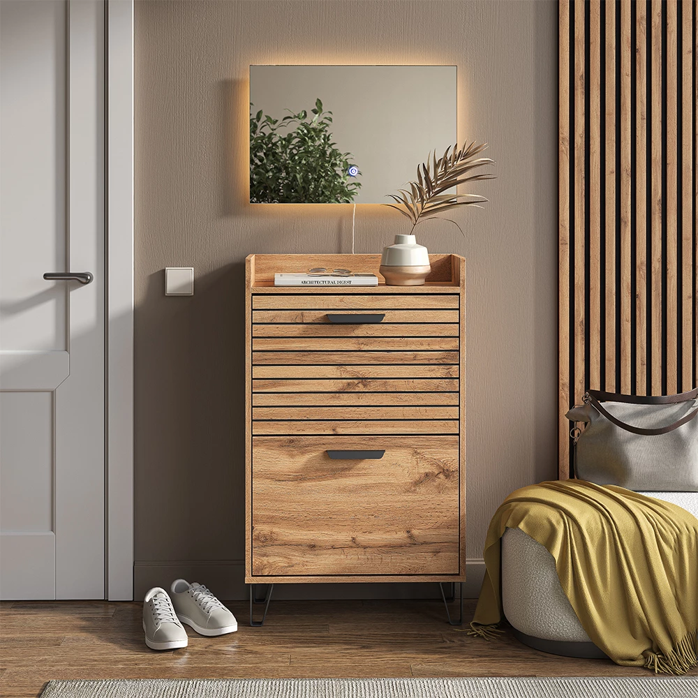Garderobe in Eiken Wotan op een witte achtergrond met decoratieve elementen