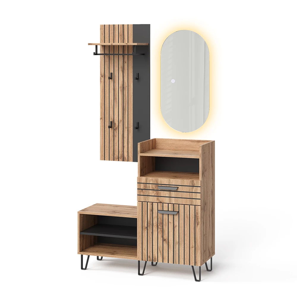 Garderobe in Eiken Wotan op een witte achtergrond