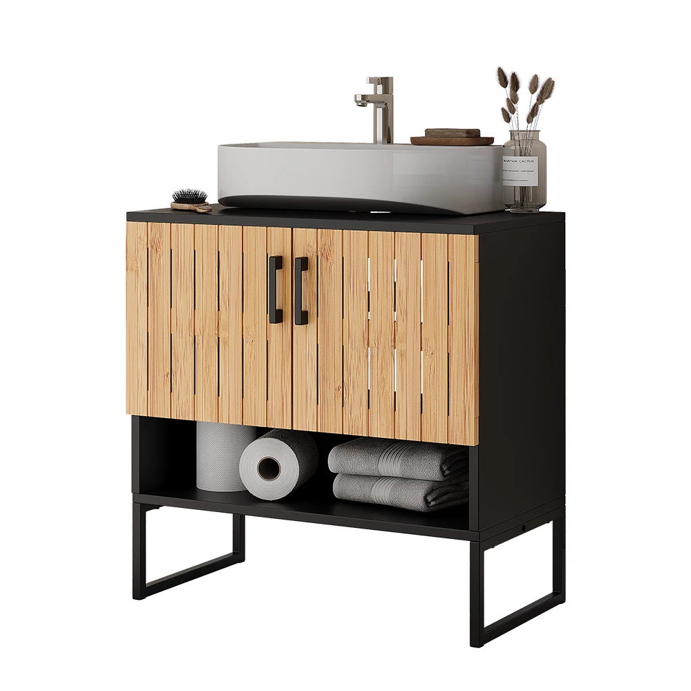 Mobiletto per lavabo in Bambù su sfondo bianco con elementi decorativi