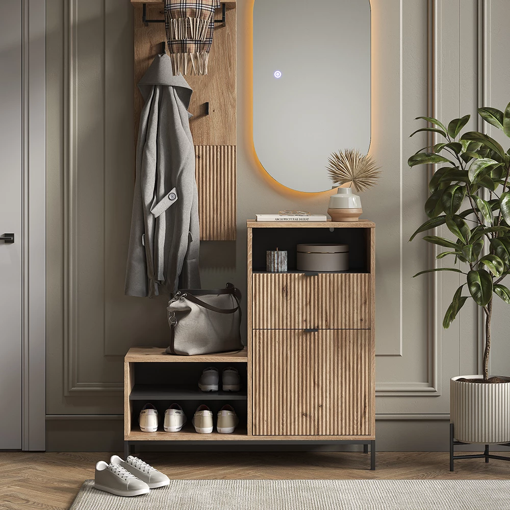 Schuhschrank in Viking Oak auf weißem Hintergrund