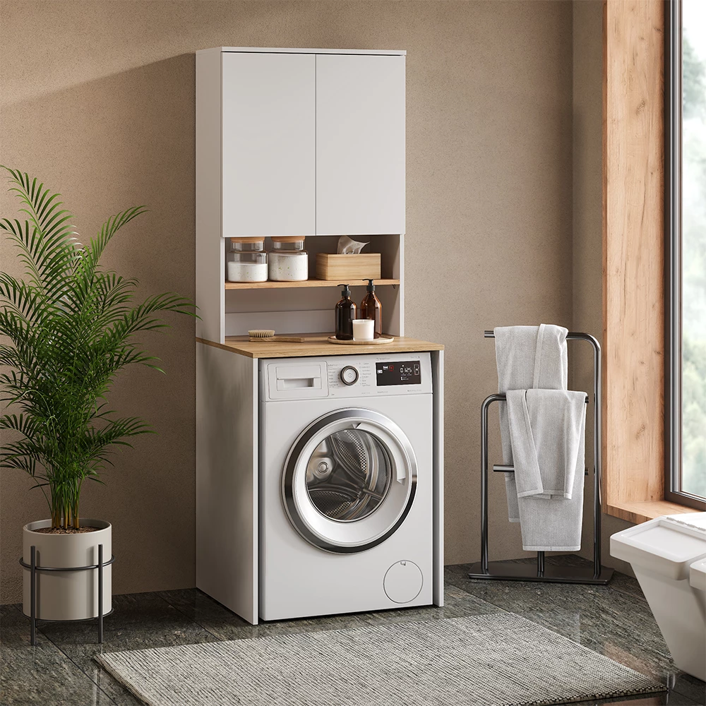 Wasmachinekast in Wit/Kunstnijverheid, getoond in een sfeervolle omgeving met decoratie