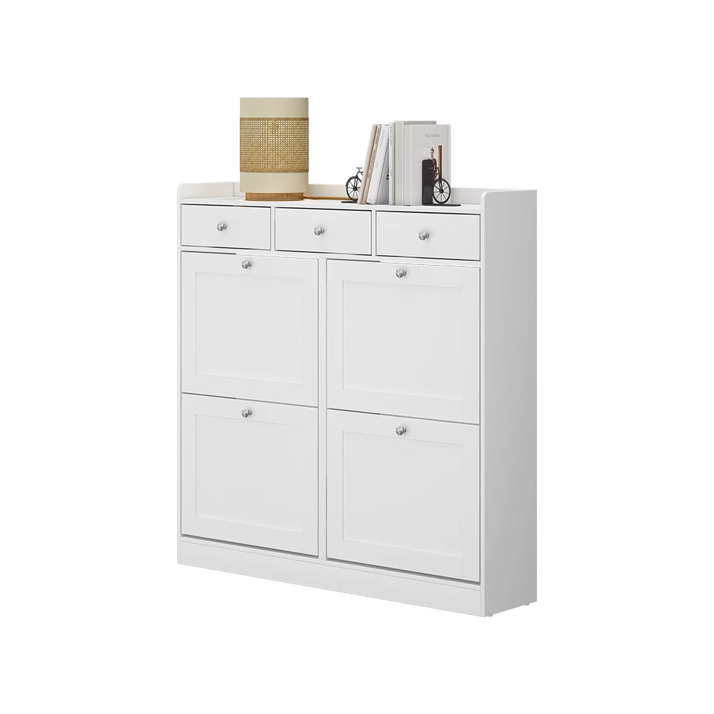 Skotipper i farven Hvid på hvid baggrund med dekorative elementer