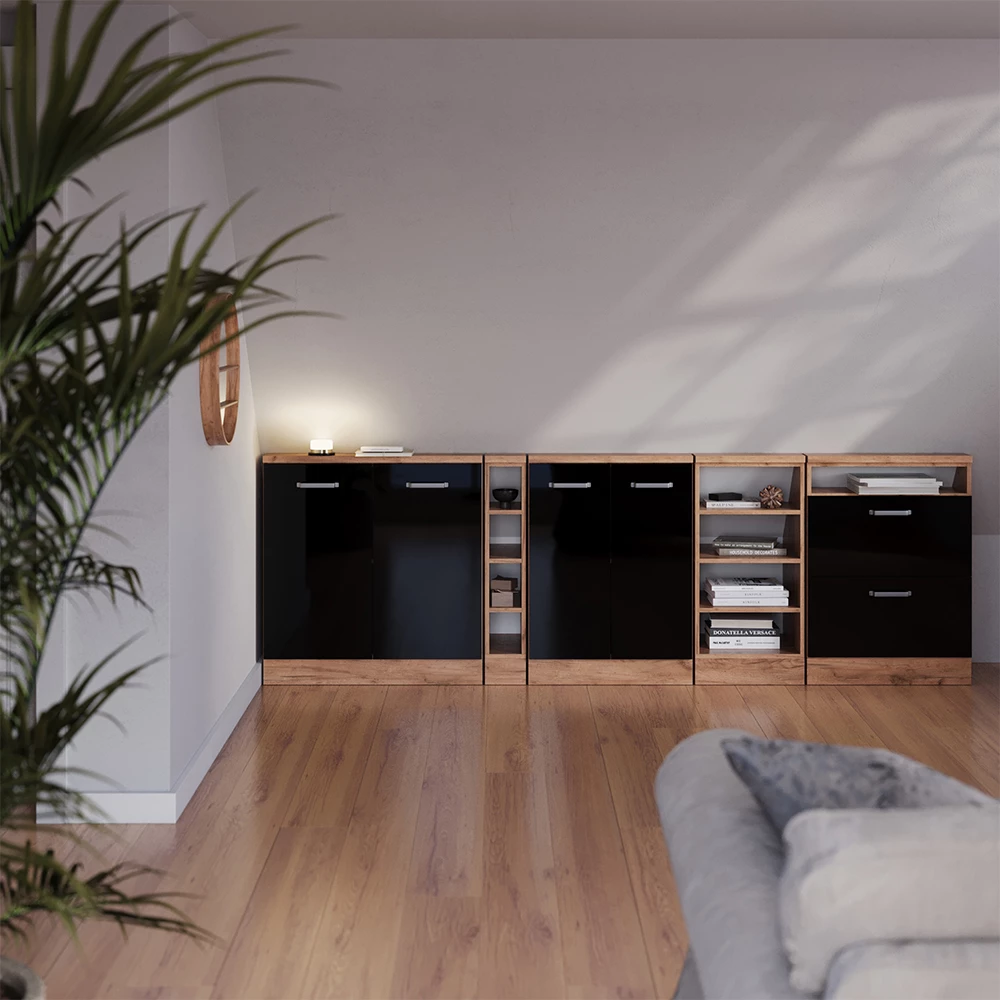 Dachschrägenschrank-Set in Schwarz Hochglanz/Goldkraft Eiche auf weißem Hintergrund mit dekorativen Elementen