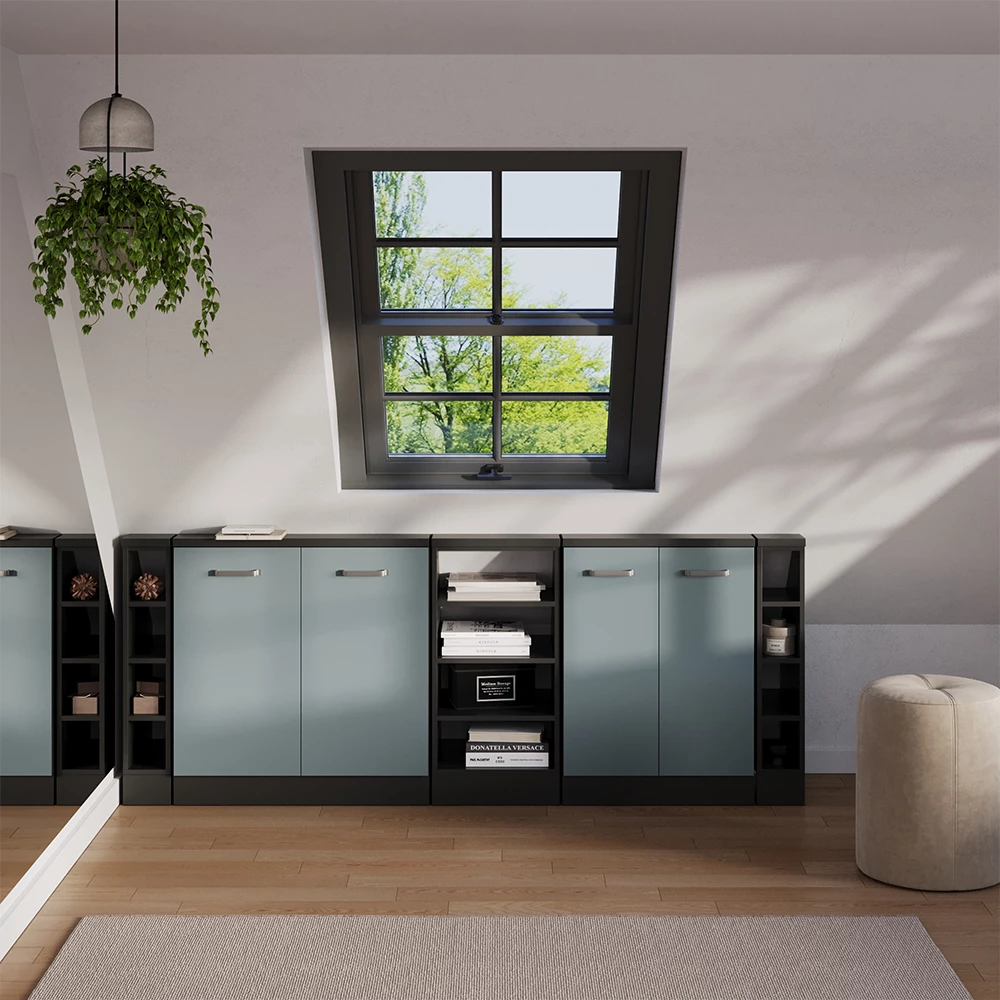Dachschrägenschrank-Set in Blau-Grau/Anthrazit, dargestellt im Ambiente und auf weißem Hintergrund