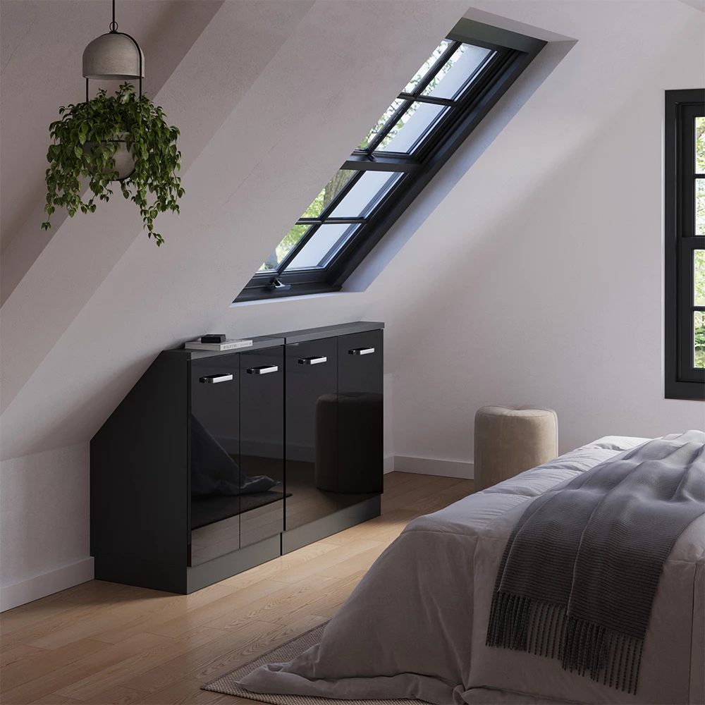 Nahaufnahme von Dachschrägenschrank-Set in Schwarz Hochglanz/Anthrazit, zeigt Design- und Oberflächendetails