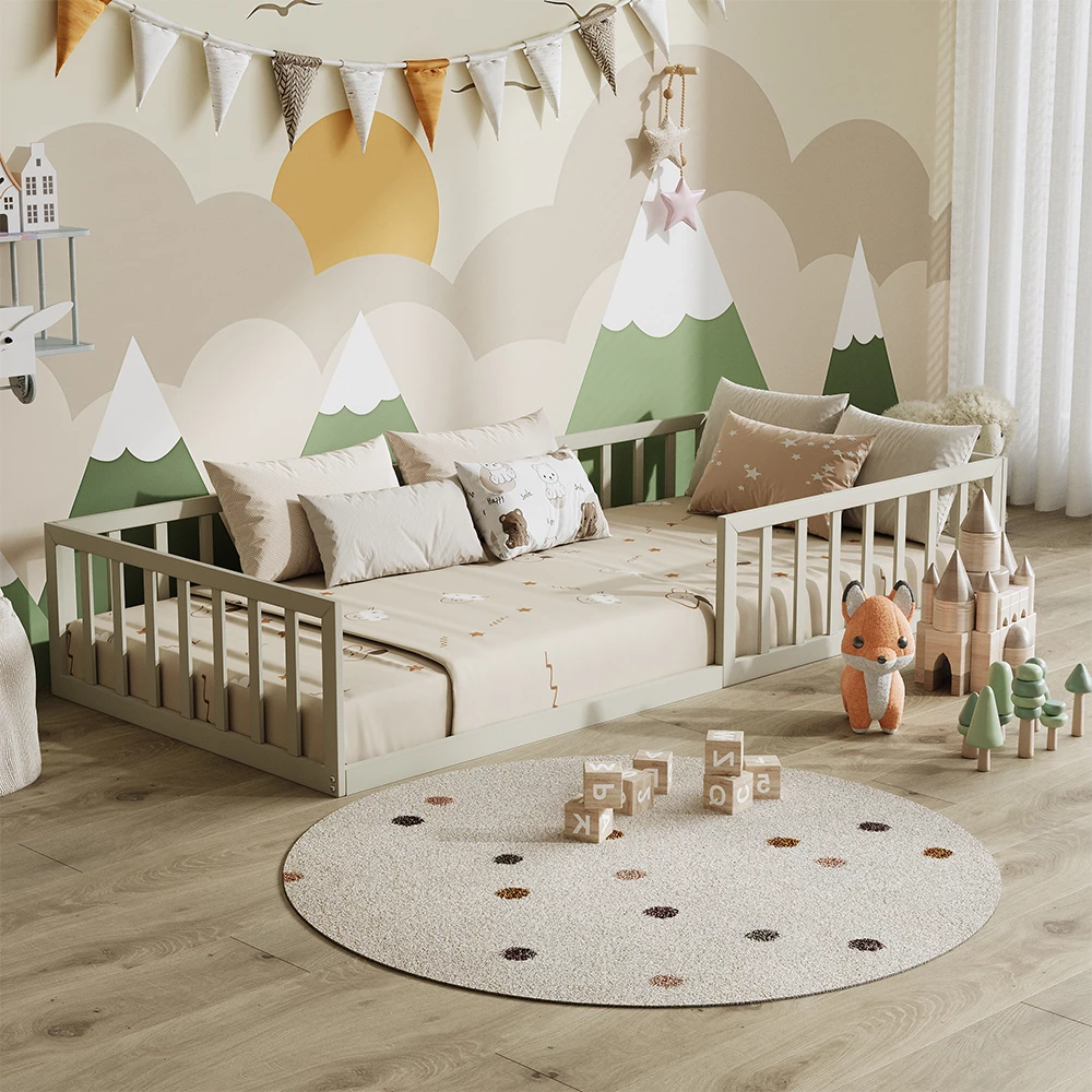 Bodenbett aus Metall in Greige, dargestellt im Ambiente mit Dekoration