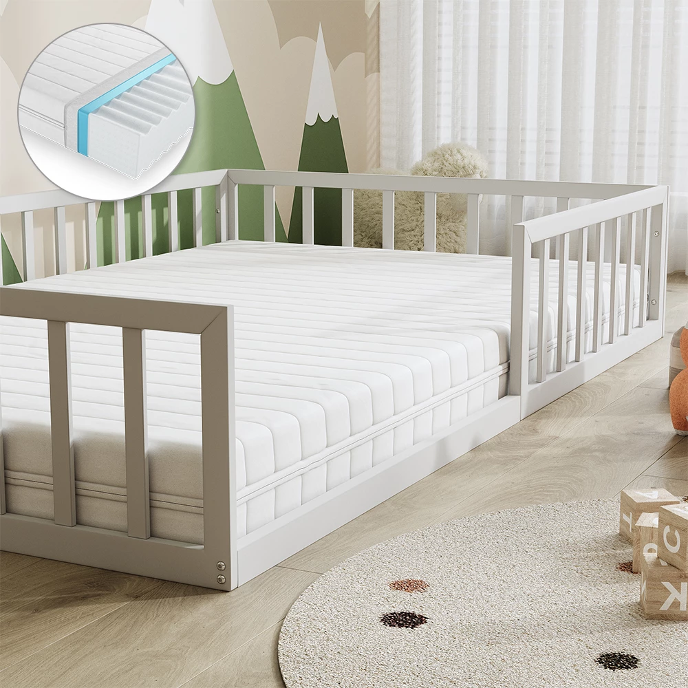 Gros plan de Lit pour enfant en Blanc, montrant la texture/les détails