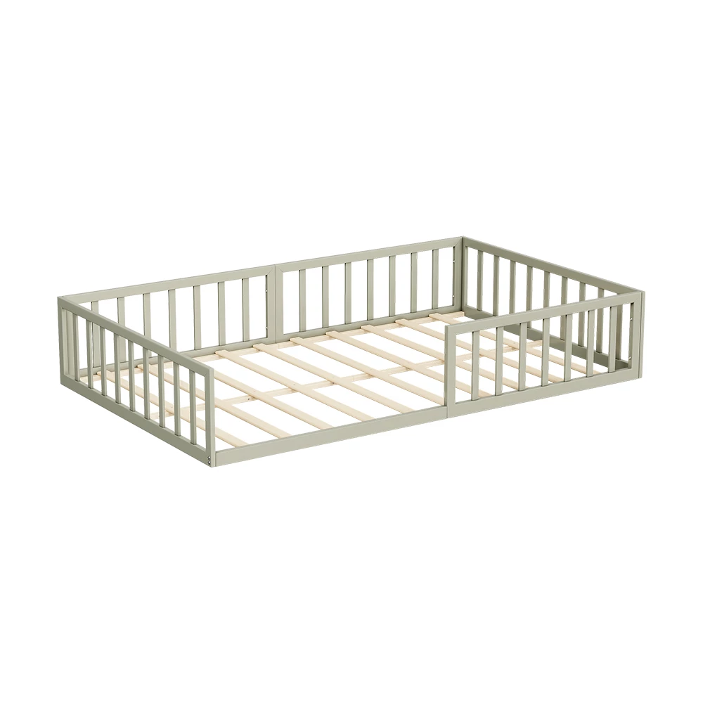 Bodenbett aus Metall in Greige auf weißem Hintergrund