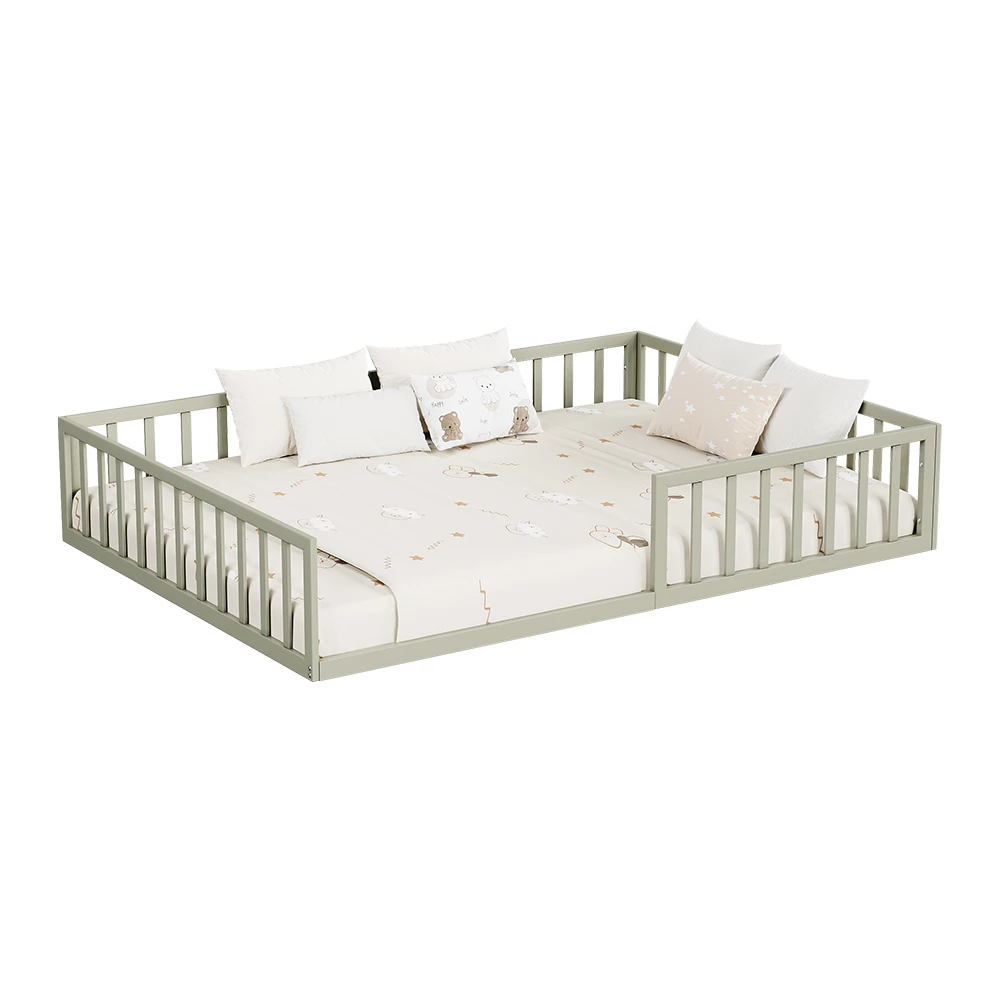 Kinderbed in Grijs on white background with decorative elements