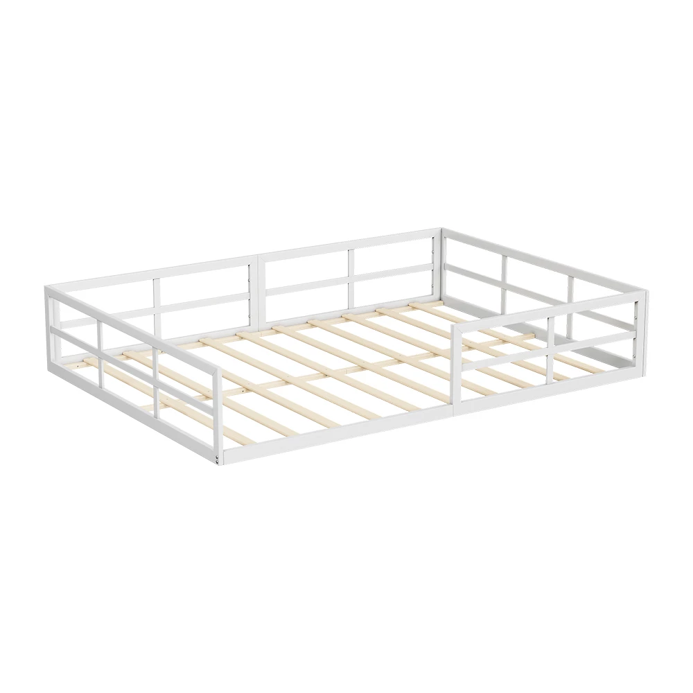 Lit pour enfant en Blanc sur fond blanc