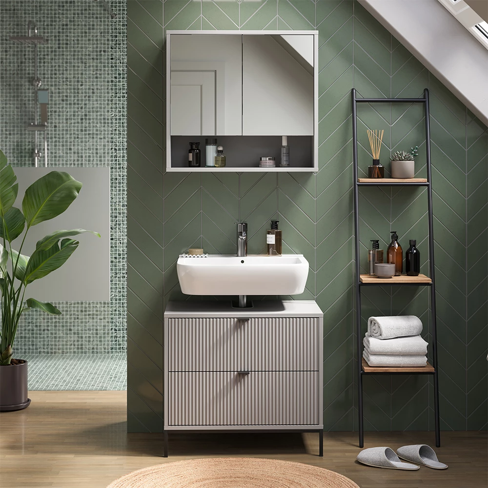 Mobile sottolavabo per bagno in Grigio, mostrato in un ambiente ambientale con decorazioni