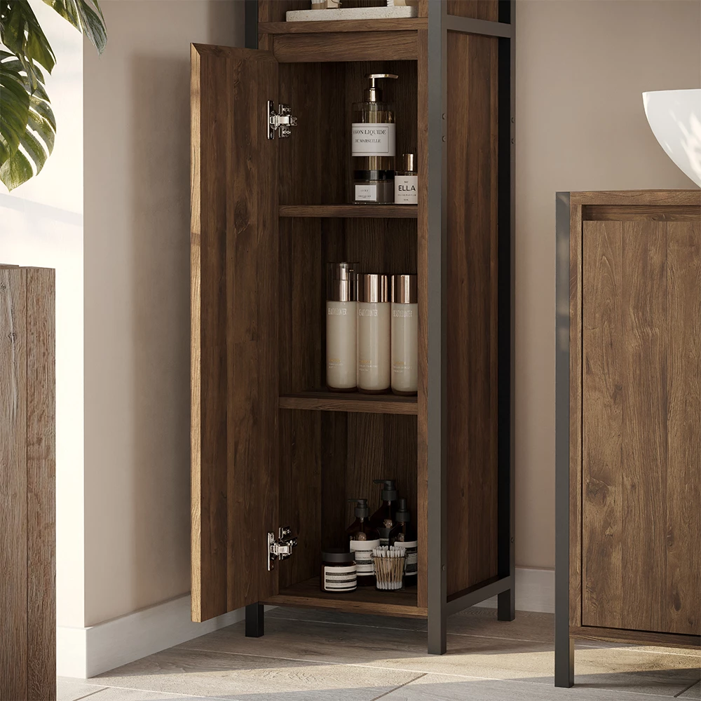 Primo piano di Armadio per il bagno in Quercia/nero, mostrando texture/dettagli