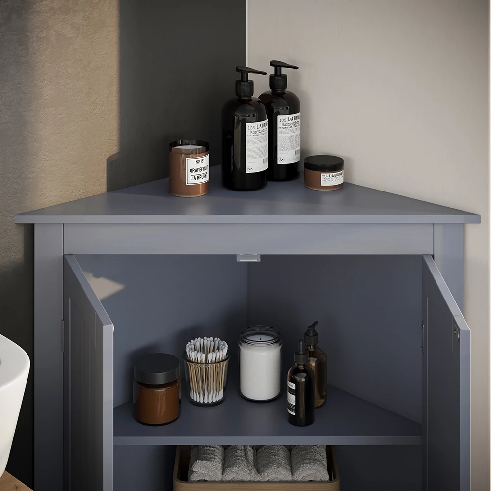 Gros plan de Meuble salle de bain en Gris, montrant la texture/les détails