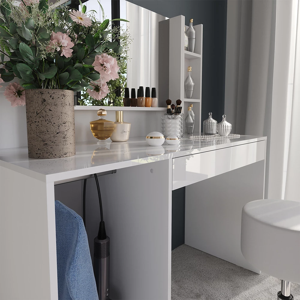 Nahaufnahme von Schminktisch in Weiß/Weiß Hochglanz, zeigt Textur/Details