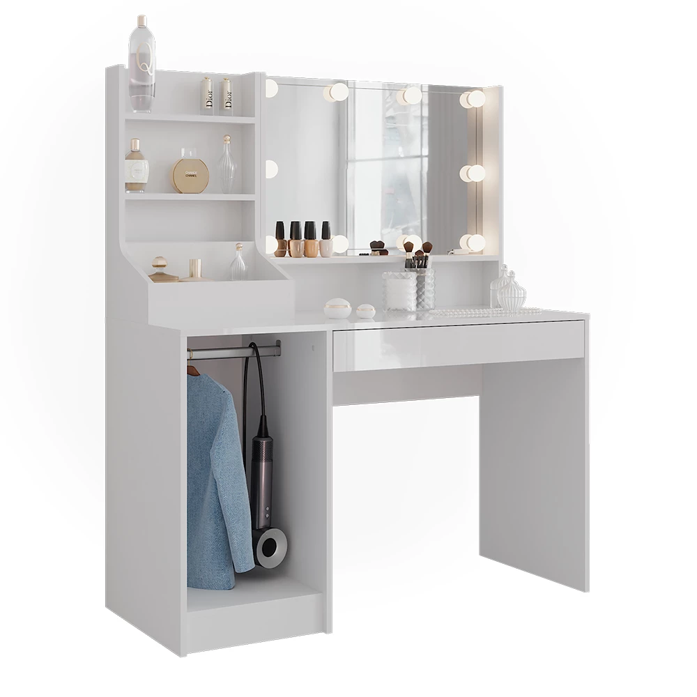 Tavolo da toeletta in Bianco/bianco lucido su sfondo bianco con elementi decorativi