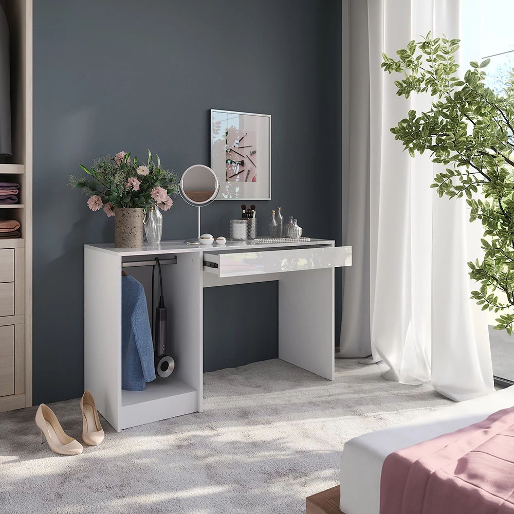 Nahaufnahme von Schminktisch in Weiß/Weiß Hochglanz, zeigt Design- und Oberflächendetails