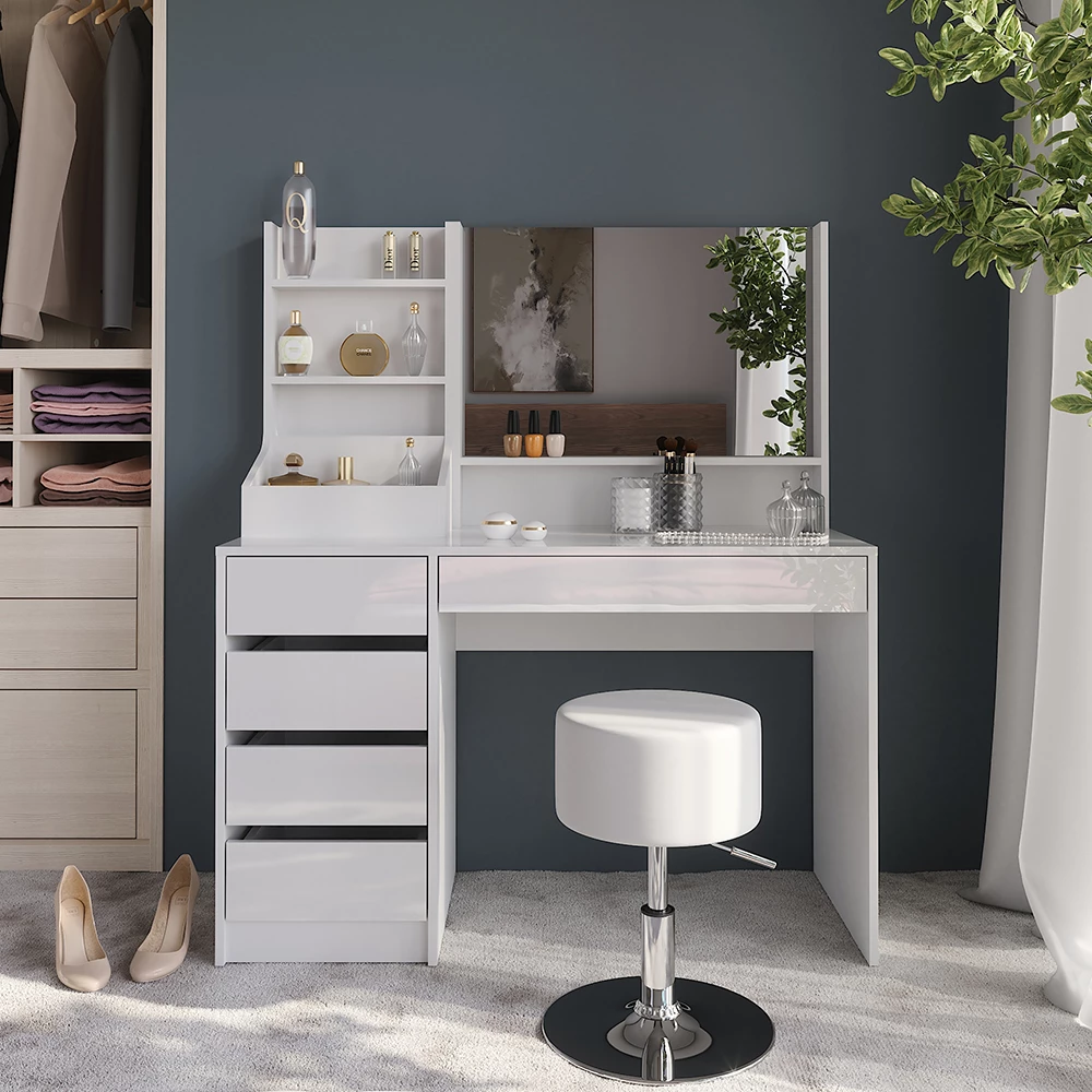 Kaptafel in Wit/wit hoogglans, getoond in een sfeervolle omgeving met decoratie