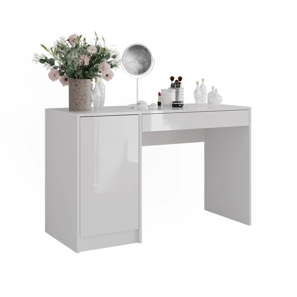 Coiffeuse en blanc/blanc brillant sur fond blanc avec des éléments décoratifs