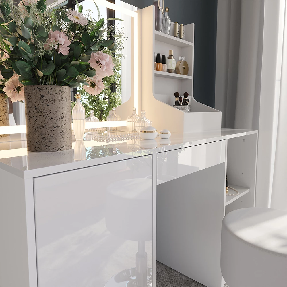 Nærbillede af Makeupbord i farven Hvid/hvid højglans, der viser struktur/detaljer