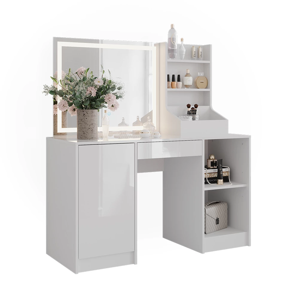 Tavolo da toeletta in Bianco/bianco lucido su sfondo bianco con elementi decorativi