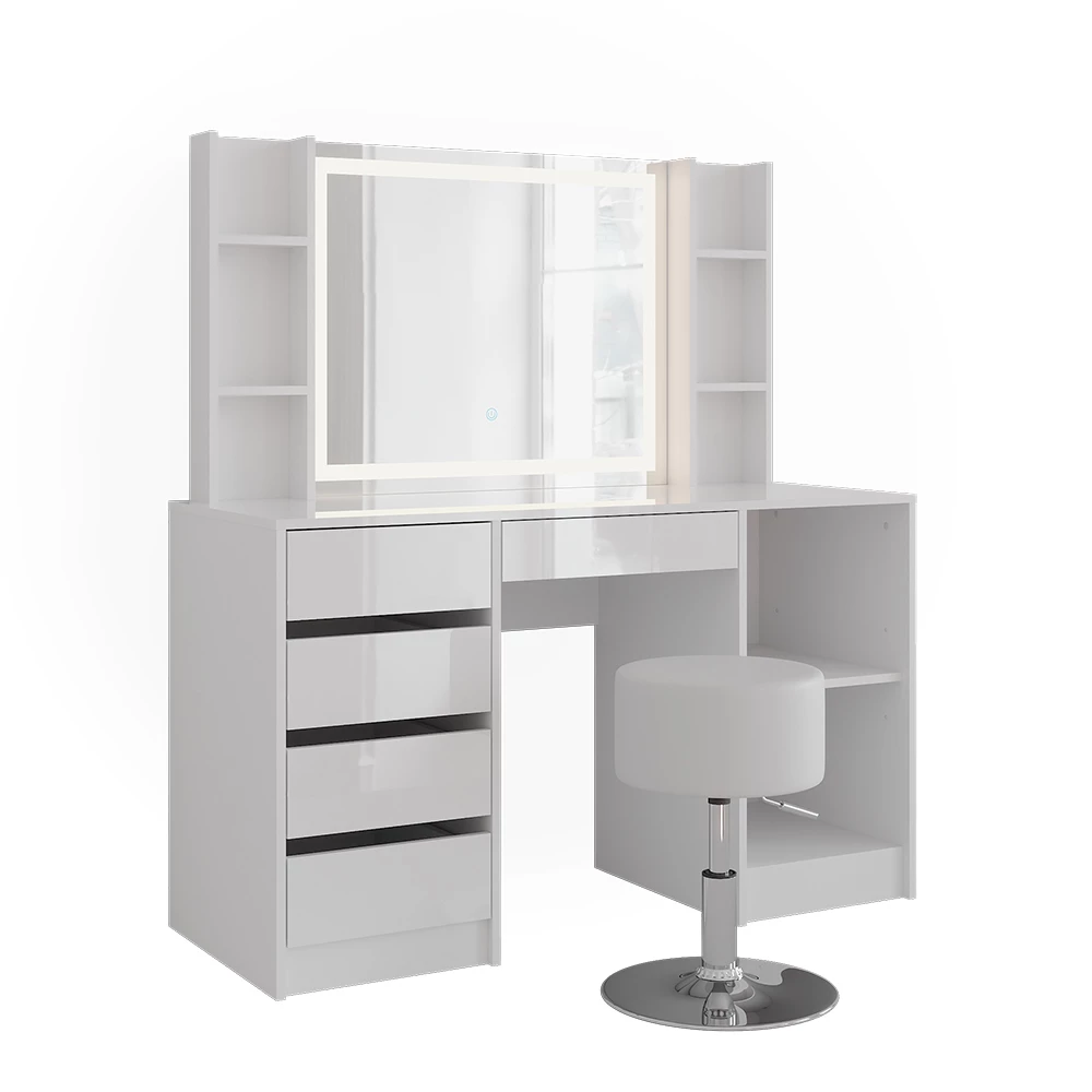 Schminktisch in Weiß/Weiß Hochglanz auf weißem Hintergrund