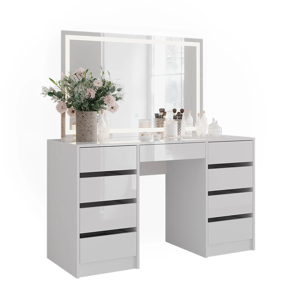 Tavolo da toeletta in Bianco/bianco lucido su sfondo bianco con elementi decorativi