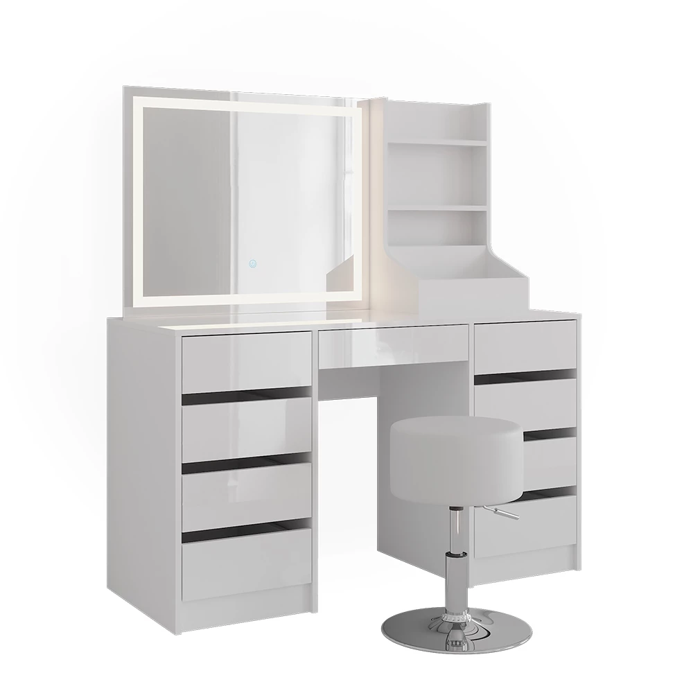 Schminktisch in Weiß/Weiß Hochglanz auf weißem Hintergrund