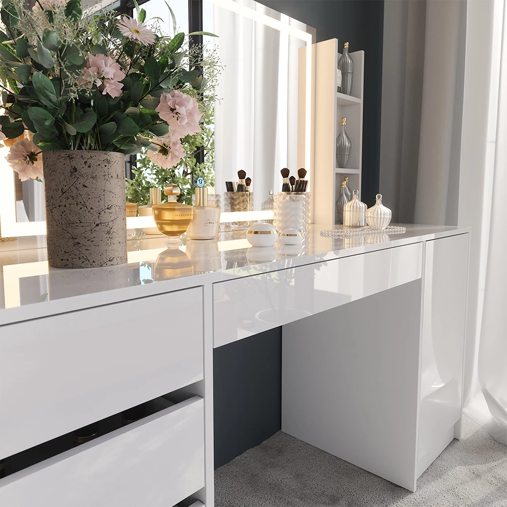 Nahaufnahme von Schminktisch in Weiß/Weiß Hochglanz, zeigt Textur/Details